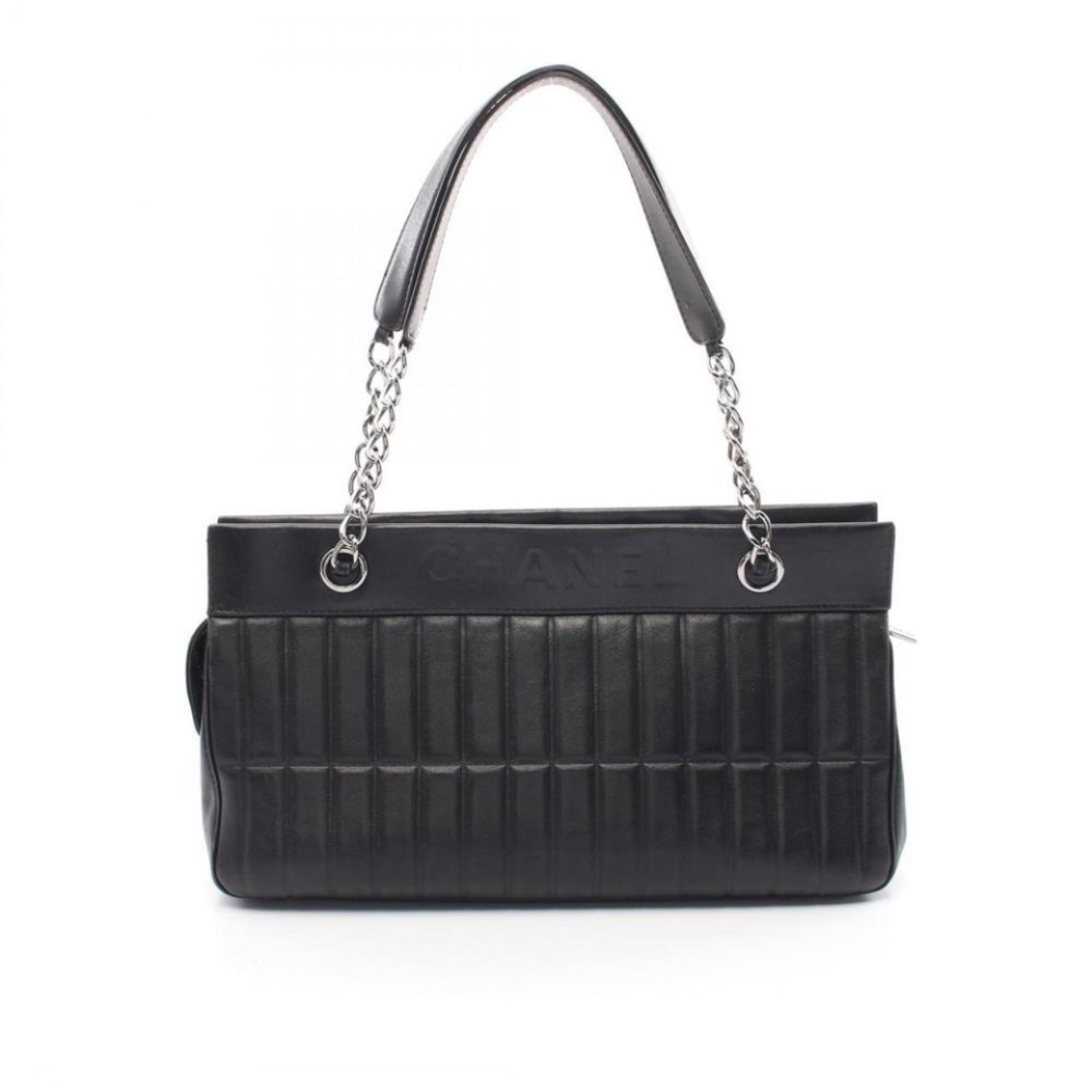 Chanel Grand Shopping Tote in Black